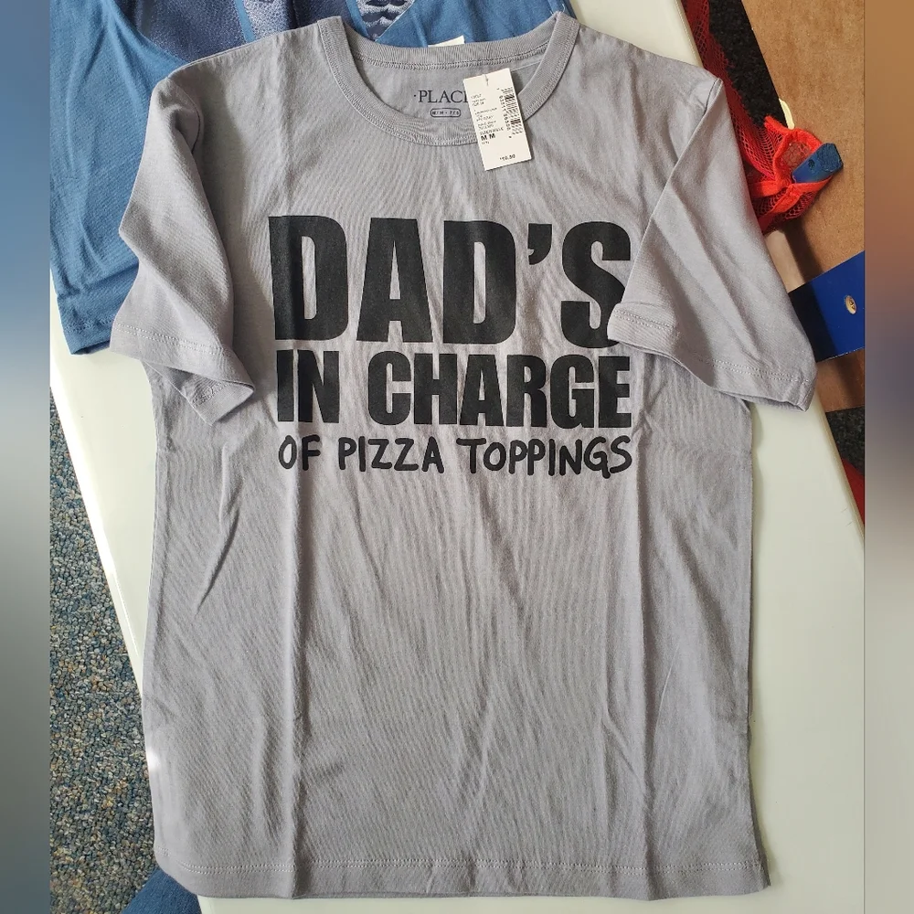 2 new short sleeve tees